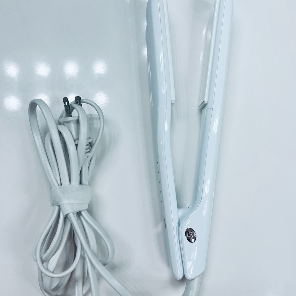 T3 Hair Straightener
